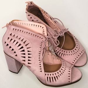 Heart in D brand Pink Heeled‎ Shoes
